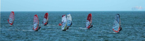 Hayling Slalom fleet on the second leg