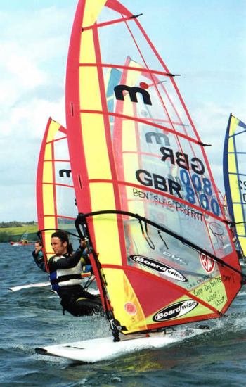 gal/Archive_UKBSA/99_grafam_02.jpg